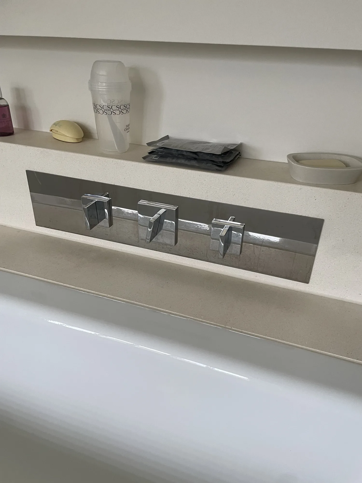 Gas isolation valve and copper run on a fresh installation